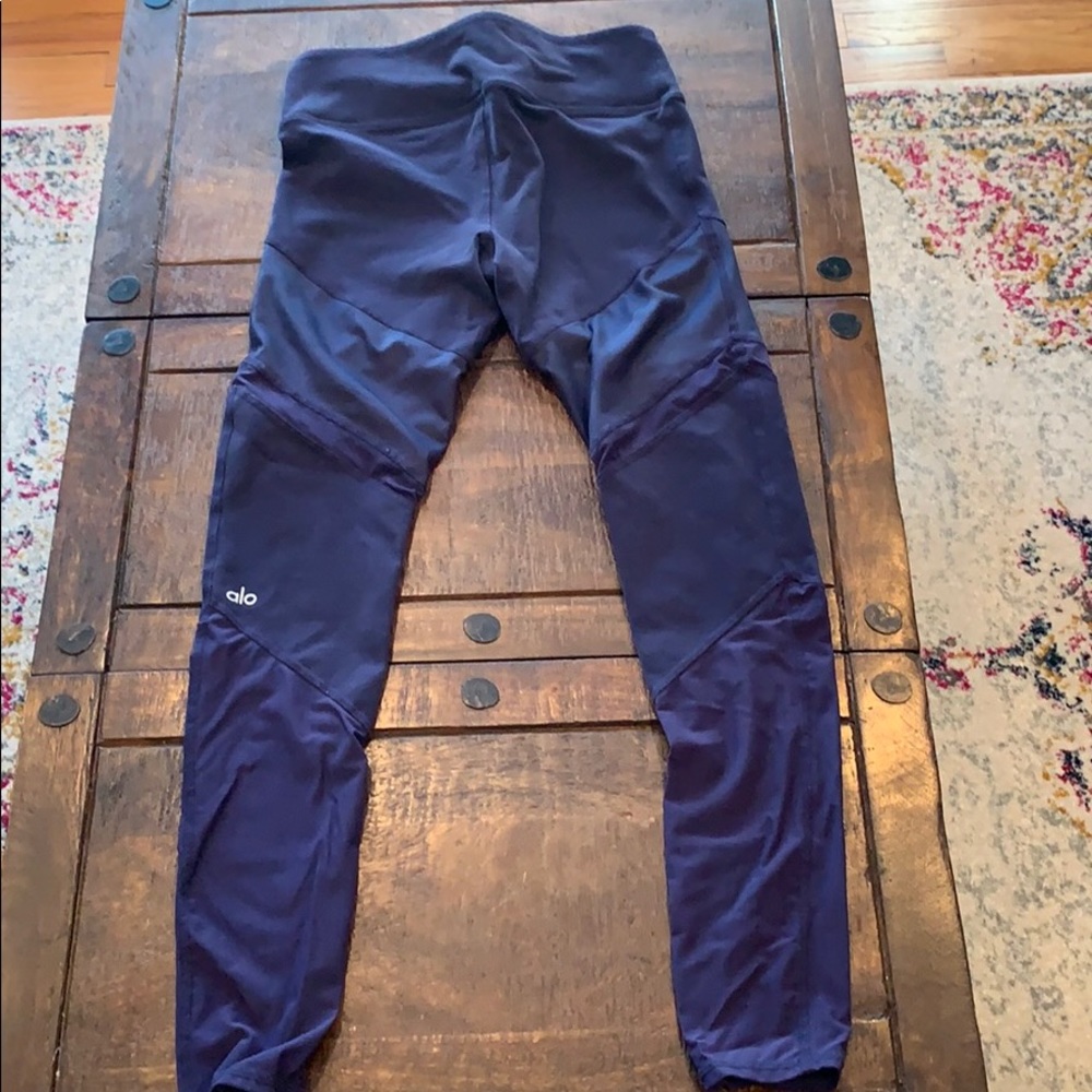 Alo Yoga full length mesh leggings sz s